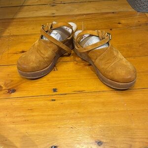 A.S. 98 platforms clogs - Carmel color - size 39 (fits an 8)